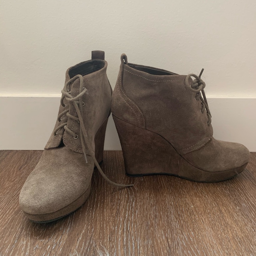 ☆Wedge Ankle Booties,Jessica Simpson Catcher Taupe